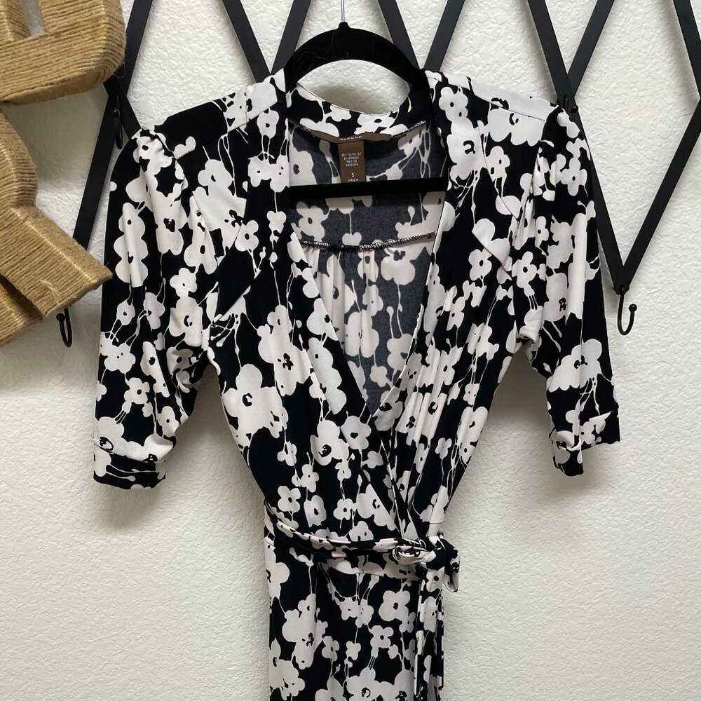 Merona Black and White Wrap Dress Size Small